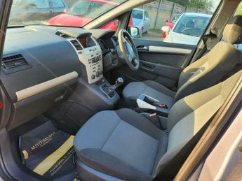 Vauxhall Zafira 1.6 Exclusiv Euro 4 5dr