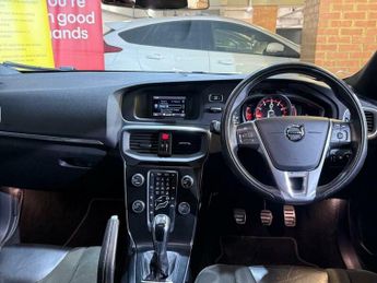 Volvo V40 2.0 T2 R-Design Euro 6 (s/s) 5dr