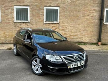 Volkswagen Passat 3.2 FSI V6 SEL DSG 4Motion Euro 4 5dr