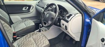 Skoda Fabia 1.6 16V 2 Tiptronic 5dr