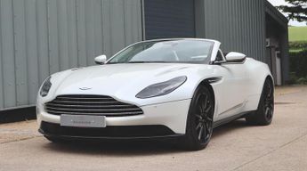Aston Martin DB11 V8 VOLANTE