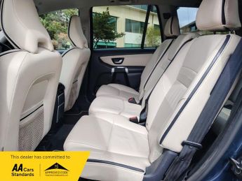 Volvo XC90 2.4 D5 R-Design SUV 5dr Diesel Geartronic AWD (219 g/km, 200 bhp