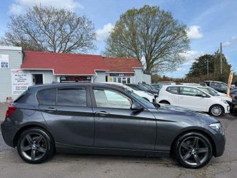 BMW 116 2.0 116d Sport Auto Euro 5 (s/s) 5dr