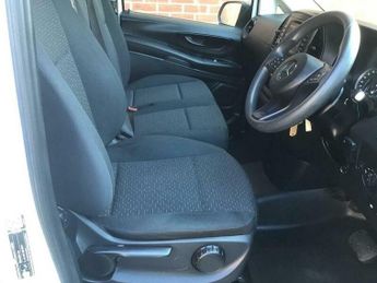 Mercedes-Benz E Class 116 e 66kWh Progressive Auto FWD L2 6dr (LWB)