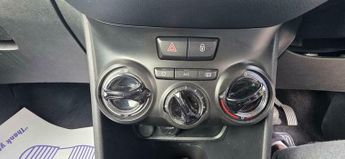 Peugeot 208 1.4 VTi Active Euro 5 5dr