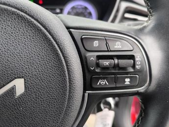 Kia Niro 1.6 Petrol Plug-in Hybrid 2022(22) T-GDi 8.9 kWh Euro 6 (s/s) 5 