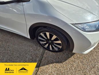 Honda Civic 1.8 i-VTEC SR Tourer 5dr Petrol Auto Euro 5 (142 ps)