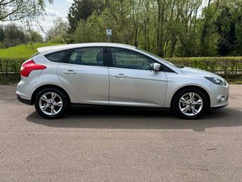 Ford Focus 1.6 Zetec Powershift Euro 5 5dr
