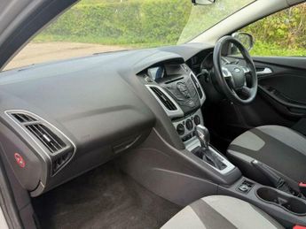 Ford Focus 1.6 Zetec Powershift Euro 5 5dr