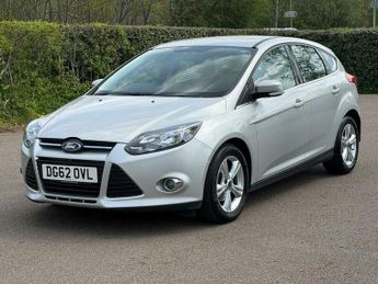 Ford Focus 1.6 Zetec Powershift Euro 5 5dr