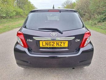 Toyota Yaris 1.3 Dual VVT-i T Spirit Euro 5 (s/s) 5dr