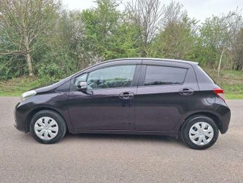 Toyota Yaris 1.3 Dual VVT-i T Spirit Euro 5 (s/s) 5dr