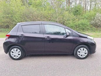 Toyota Yaris 1.3 Dual VVT-i T Spirit Euro 5 (s/s) 5dr