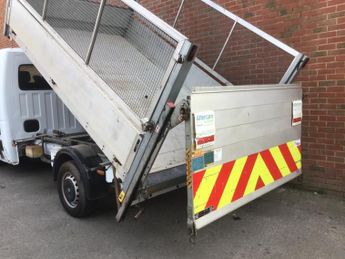 Renault Master 2.3 dCi 35 Business Tipper tail lift high side 2dr Diesel Manual