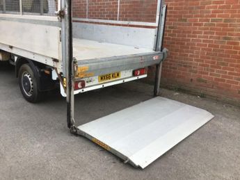 Renault Master 2.3 dCi 35 Business Tipper tail lift high side 2dr Diesel Manual