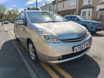 Toyota Prius 1.5 T Spirit CVT 5dr