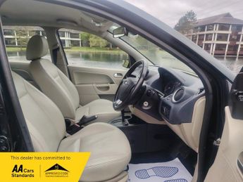 Ford Fiesta GHIA 16V