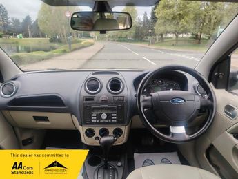 Ford Fiesta GHIA 16V