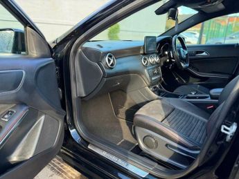 Mercedes-Benz A Class 2.1 A200d AMG Line 7G-DCT Euro 6 (s/s) 5dr