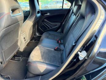 Mercedes-Benz A Class 2.1 A200d AMG Line 7G-DCT Euro 6 (s/s) 5dr