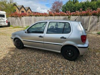 Volkswagen Polo 1.4 E 5dr