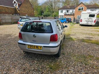 Volkswagen Polo 1.4 E 5dr