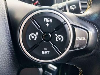 Kia Soul 1.6 CRDi Connect Plus Auto Euro 5 5dr