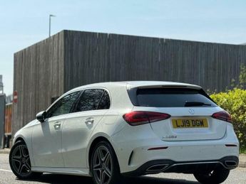 Mercedes-Benz A Class 2.0 A200d AMG Line (Executive) Hatchback 5dr Diesel 8G-DCT Euro 