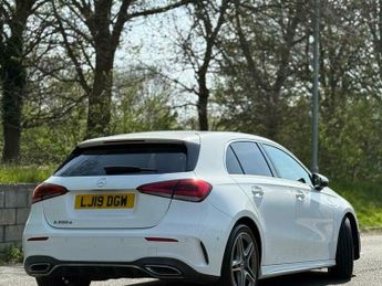 Mercedes-Benz A Class 2.0 A200d AMG Line (Executive) Hatchback 5dr Diesel 8G-DCT Euro 
