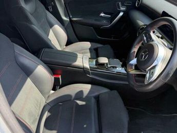 Mercedes-Benz A Class 2.0 A200d AMG Line (Executive) Hatchback 5dr Diesel 8G-DCT Euro 