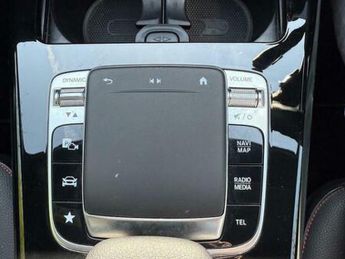 Mercedes-Benz A Class 2.0 A200d AMG Line (Executive) Hatchback 5dr Diesel 8G-DCT Euro 