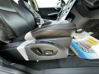 Volvo XC60 2.4 D5 SE Lux Geartronic AWD Euro 4 5dr