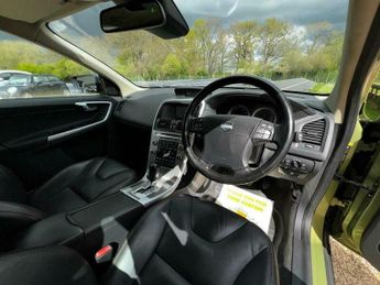 Volvo XC60 2.4 D5 SE Lux Geartronic AWD Euro 4 5dr