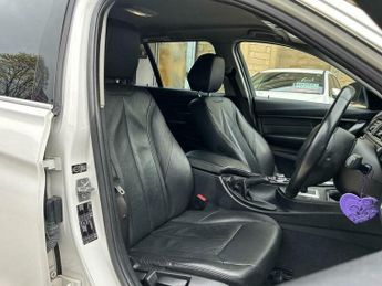 BMW 3 SERIES 2.0 320d Luxury Touring Auto Euro 5 (s/s) 5dr