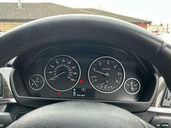 BMW 3 SERIES 2.0 320d Luxury Touring Auto Euro 5 (s/s) 5dr