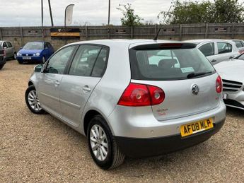 Volkswagen Golf 1.9 TDI Match DSG 5dr
