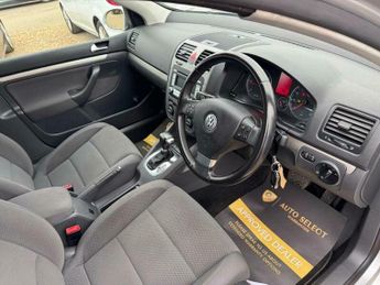 Volkswagen Golf 1.9 TDI Match DSG 5dr