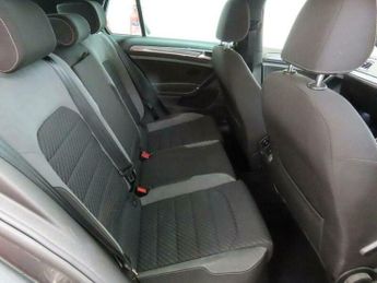 Volkswagen Golf 1.5 TSI EVO R-Line DSG Euro 6 (s/s) 5dr