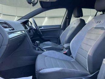 Volkswagen Golf 1.5 TSI EVO R-Line DSG Euro 6 (s/s) 5dr