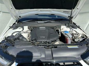 Audi A4 2.0 TFSI Black Edition Plus S Tronic quattro Euro 6 (s/s) 4dr