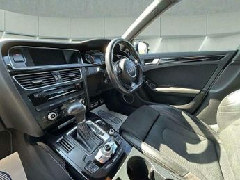 Audi A4 2.0 TFSI Black Edition Plus S Tronic quattro Euro 6 (s/s) 4dr