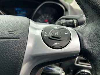 Ford Focus 1.6 Zetec Powershift Euro 5 5dr