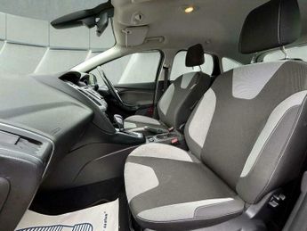 Ford Focus 1.6 Zetec Powershift Euro 5 5dr