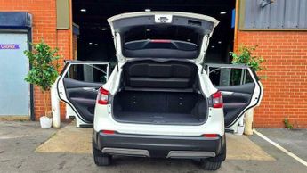 Nissan Qashqai 1.6 dCi Pilot One Edition SUV 5dr Diesel XTRON Euro 6 (s/s) (130