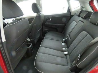 Kia Venga 1.6 2 Auto Euro 5 5dr