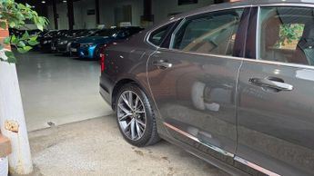 Volvo S90 2.0 D4 Inscription Saloon 4dr Diesel Auto Euro 6 (s/s) (190 ps)