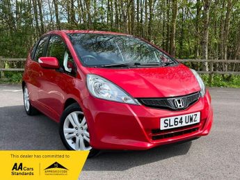 Honda Jazz 1.4 I-VTEC ES PLUS AUTOMATIC