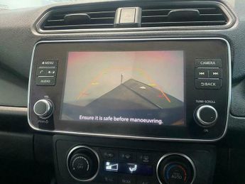 Nissan Leaf 40kWh Acenta Auto 5dr