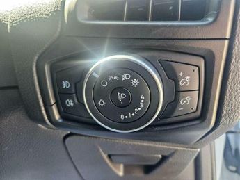 Ford Focus 1.5T EcoBoost Titanium Auto Euro 6 (s/s) 5dr