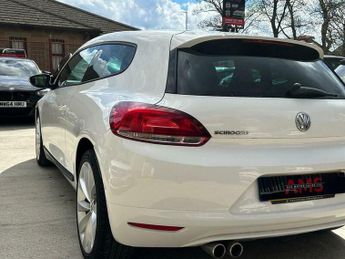 Volkswagen Scirocco 2.0 TDI GT DSG Euro 5 3dr (Leather, Nav)